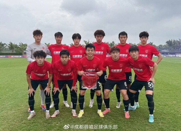 成都蓉城U-21以1-0绝杀上海申花U-21，获得U-21联赛亚军！